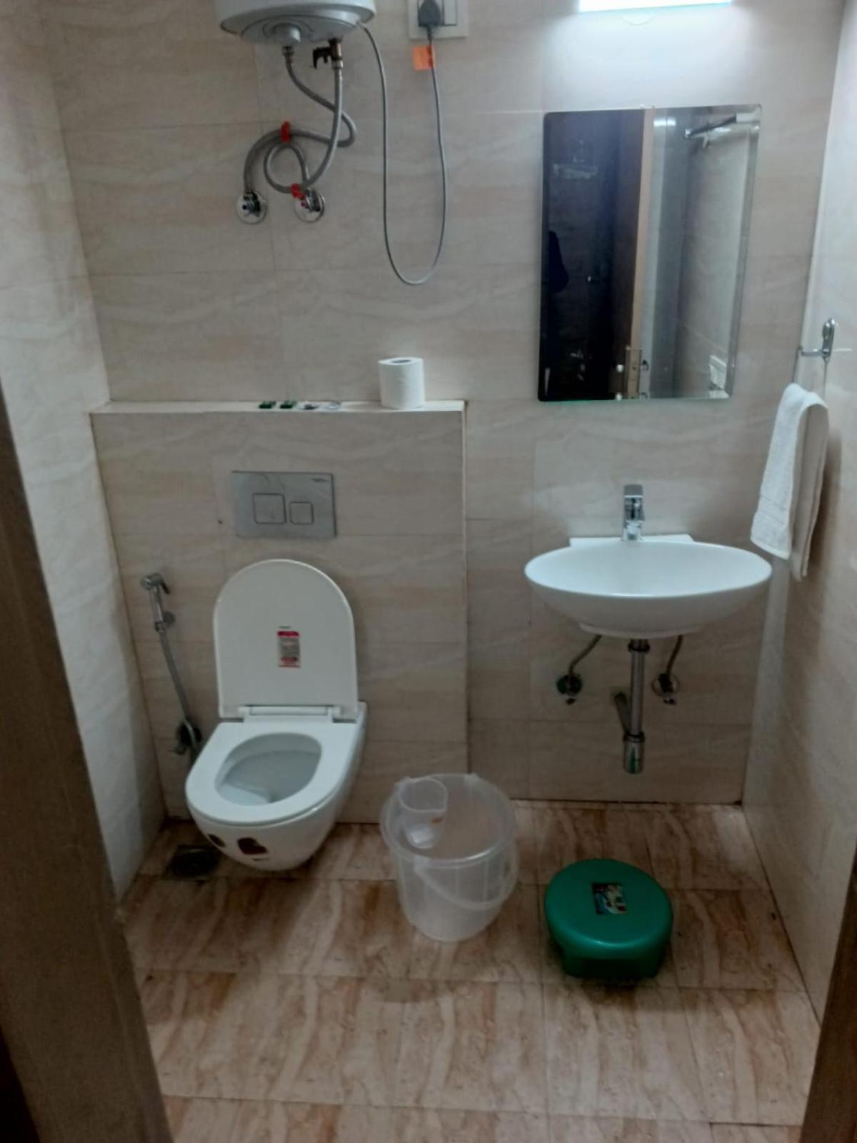 Soooper Hotel Γκουργκάον Εξωτερικό φωτογραφία