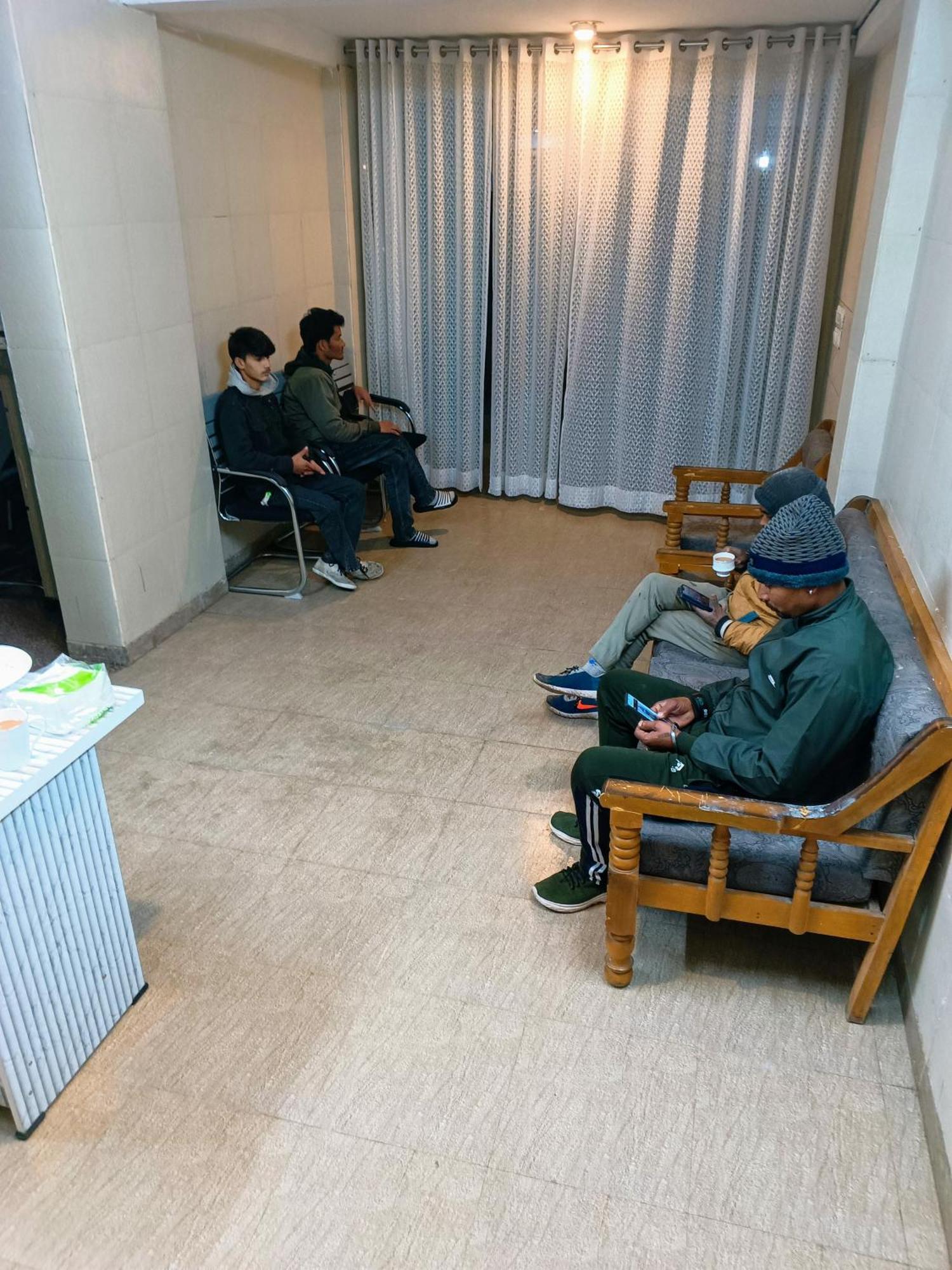 Soooper Hotel Γκουργκάον Εξωτερικό φωτογραφία